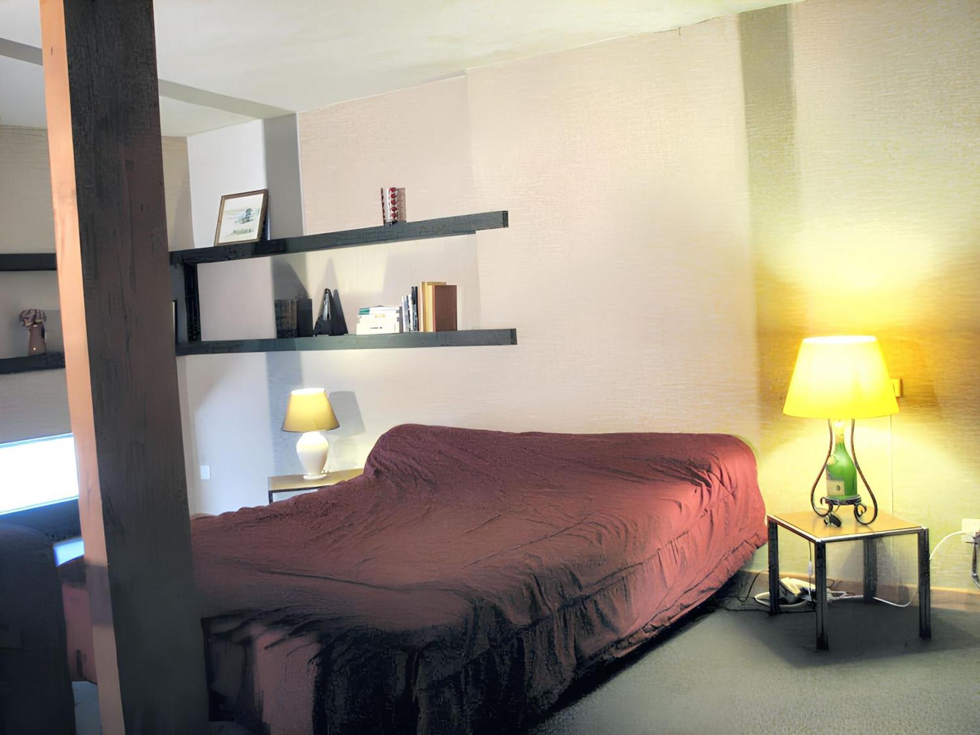 Studio Confortable Pres De Beaumont Du Perigord 60 M² Cheminee Exterior photo